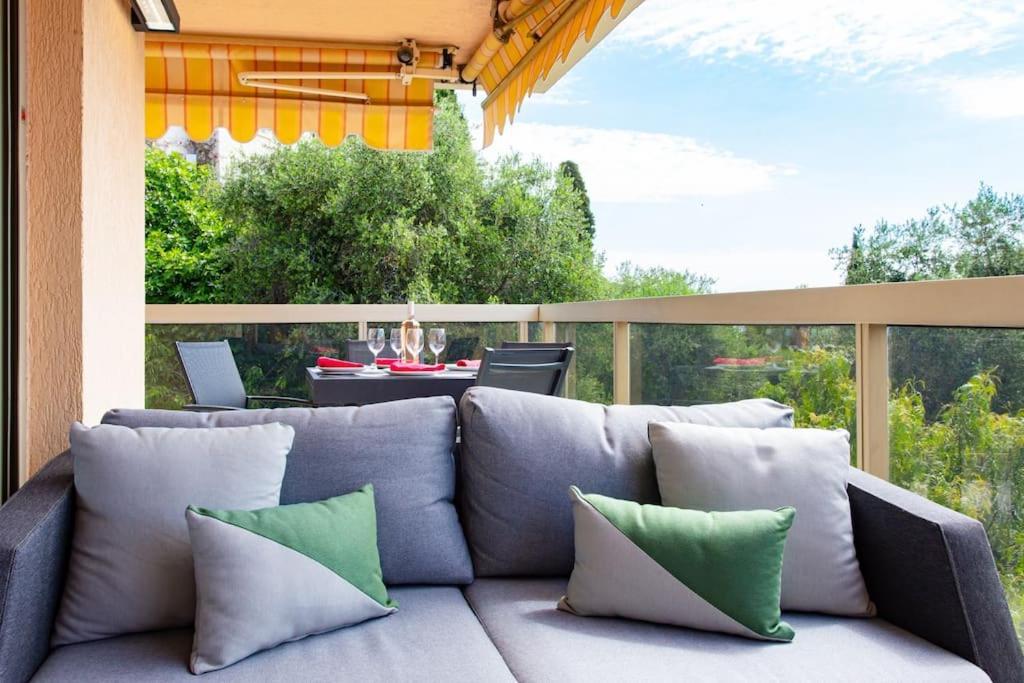 Aparthotel Riviera - La Terrasse De Clairefontaine - Fabron Nizza Esterno foto